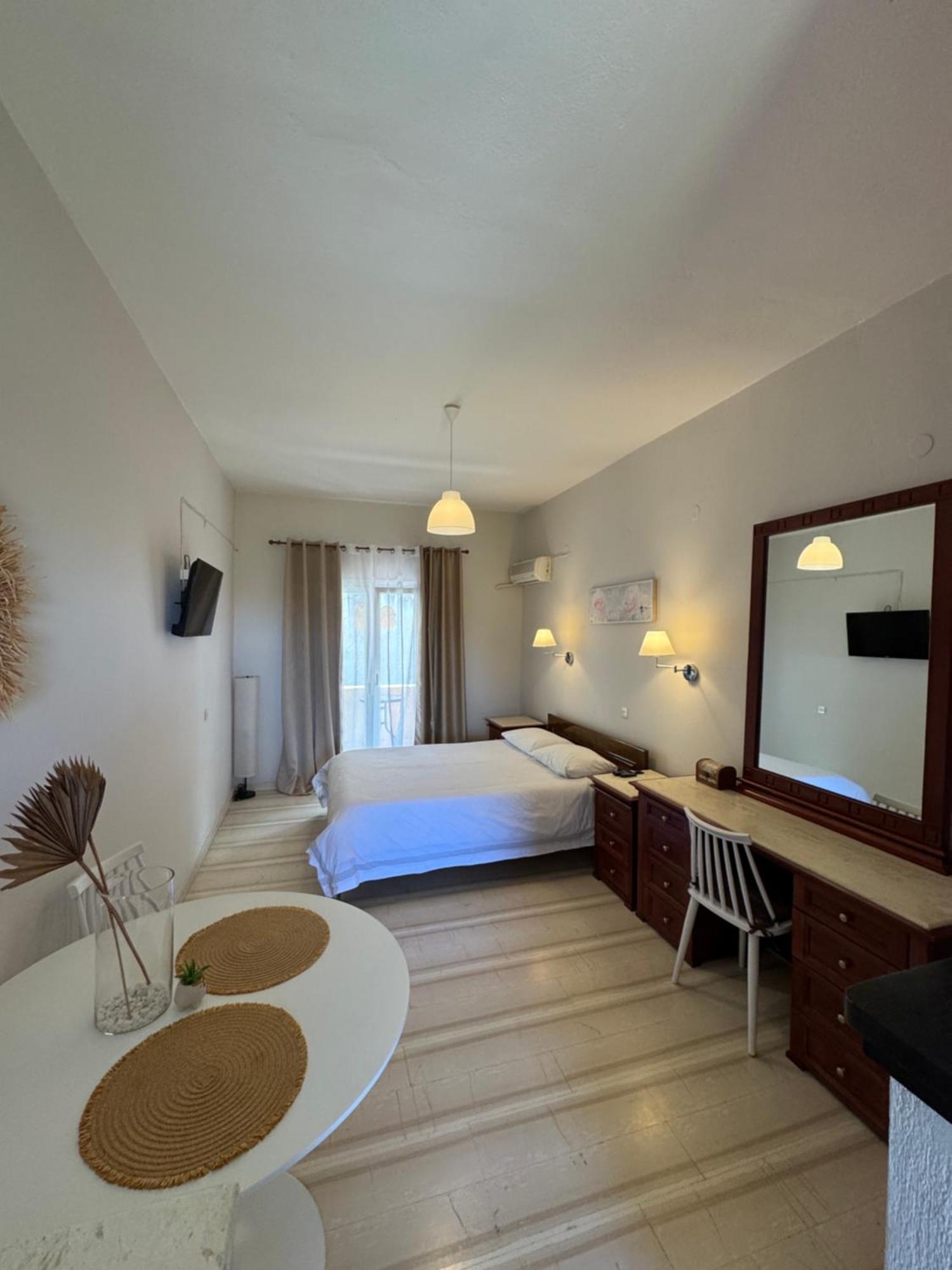 Olive Garden Studios & Apartments Acharavi  Dış mekan fotoğraf